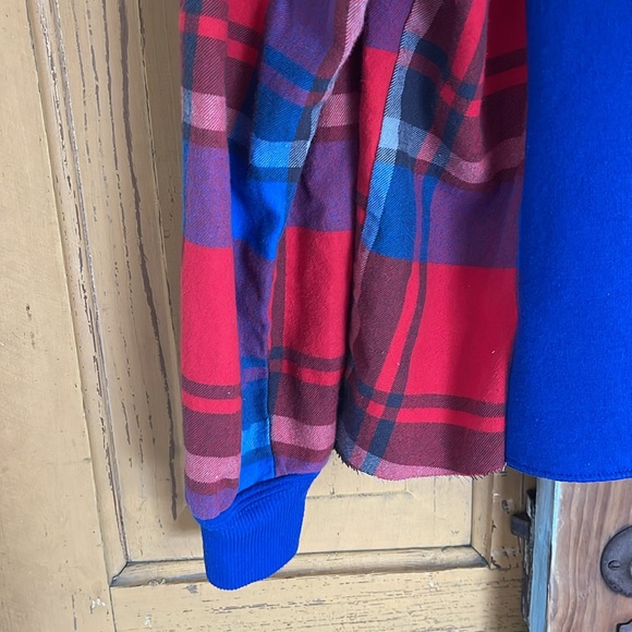 New England Patriots upcycled sweatshirt - Picture 4 of 6